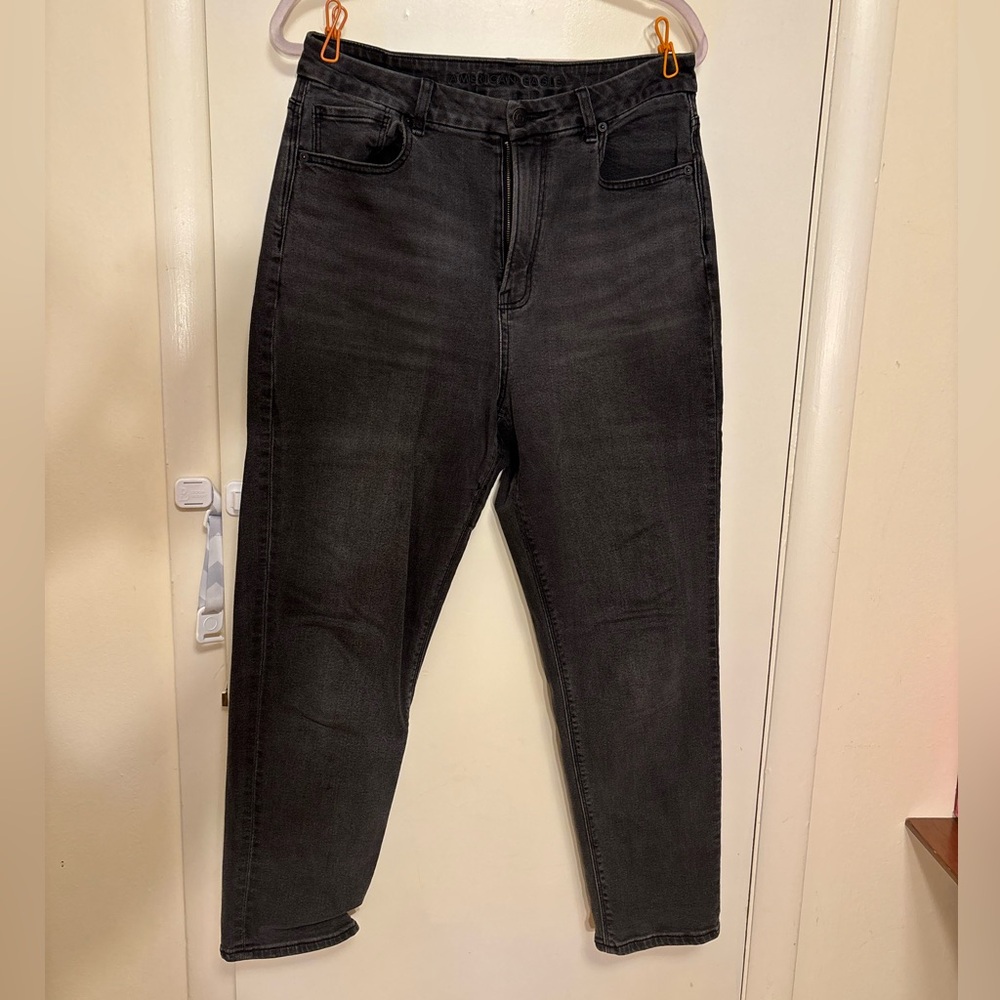 American Eagle curvy stretch mom jean